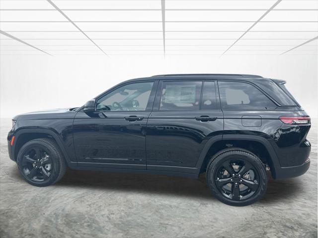 new 2024 Jeep Grand Cherokee car, priced at $37,959