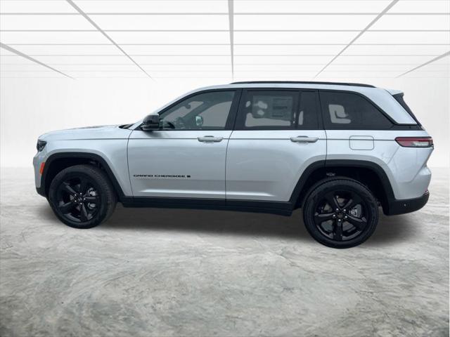 new 2025 Jeep Grand Cherokee car, priced at $43,078