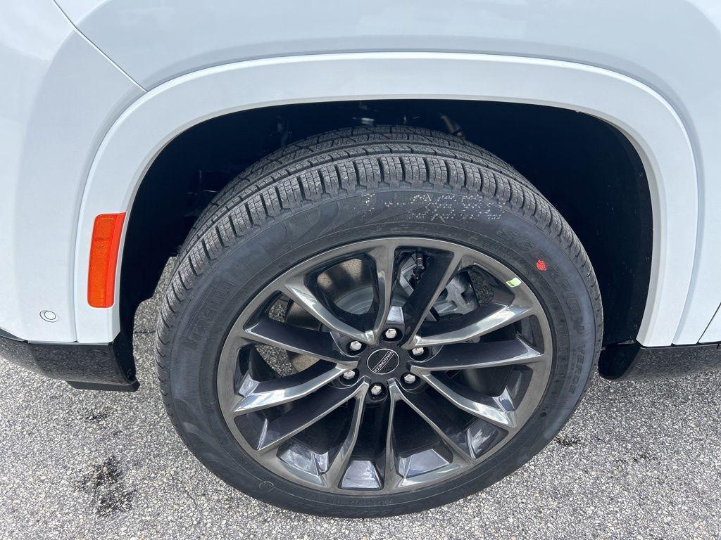 new 2024 Jeep Grand Wagoneer car, priced at $86,995