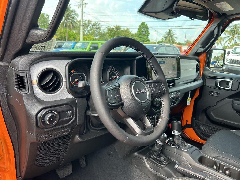 new 2025 Jeep Wrangler car, priced at $44,029