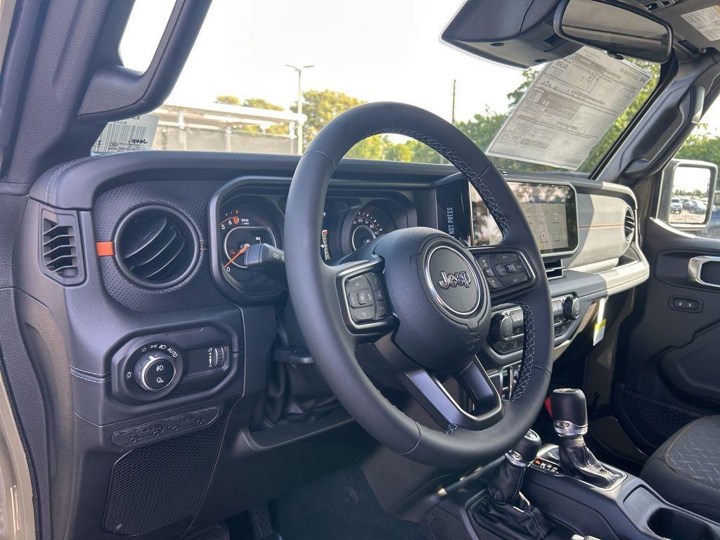 new 2026 Jeep Gladiator car, priced at $52,434