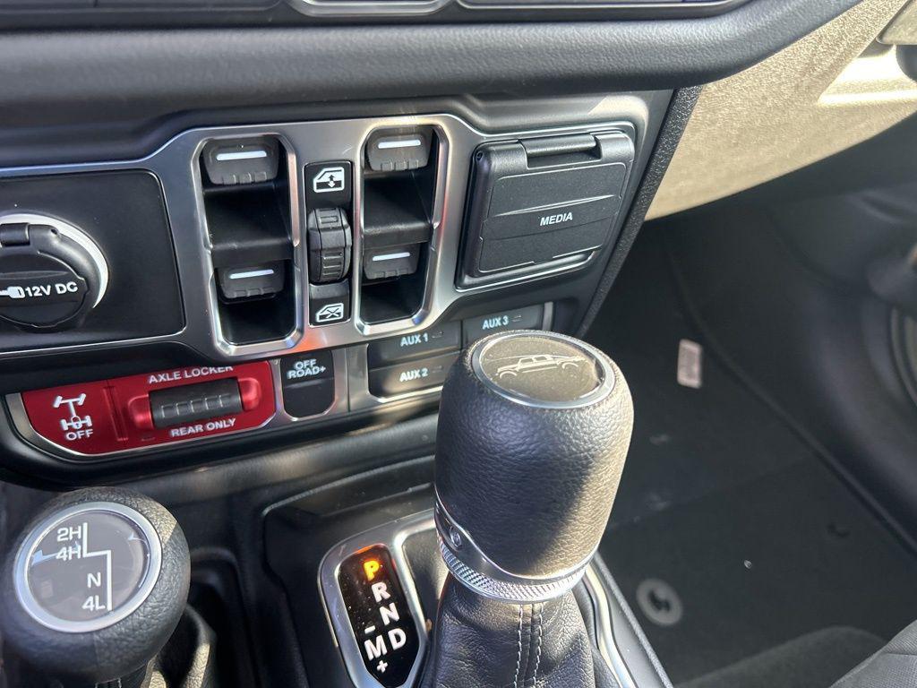 new 2026 Jeep Gladiator car, priced at $52,434