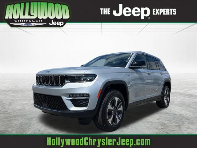 new 2024 Jeep Grand Cherokee car, priced at $46,130