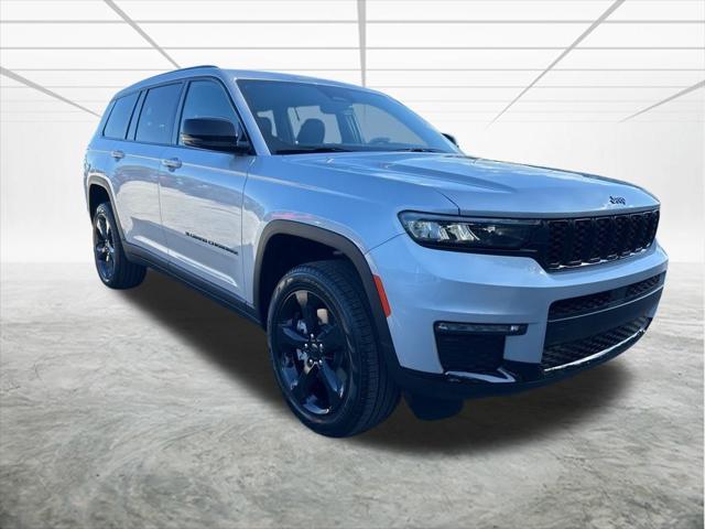 new 2025 Jeep Grand Cherokee L car, priced at $48,522