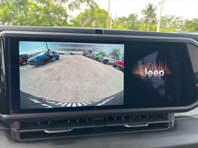 new 2025 Jeep Wrangler car