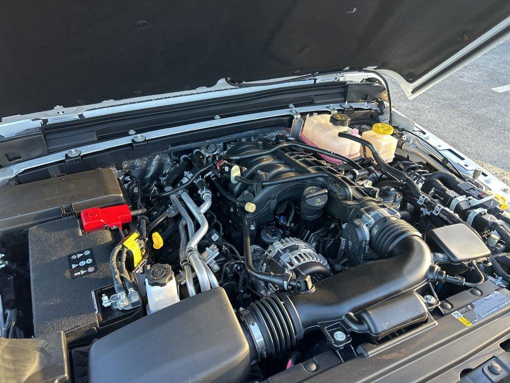 new 2025 Jeep Gladiator car, priced at $36,094