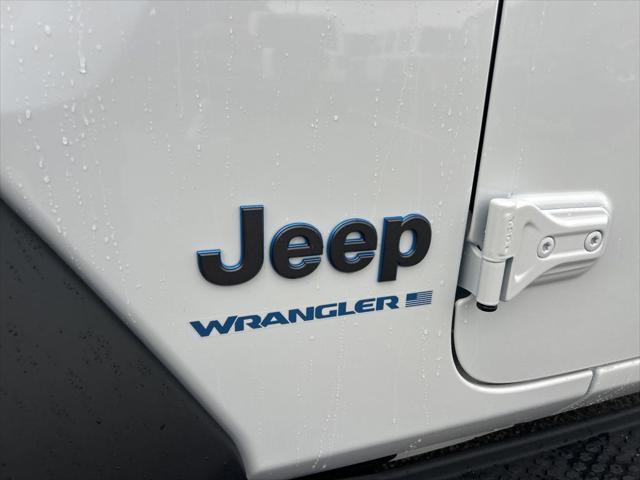 new 2025 Jeep Wrangler car, priced at $53,345