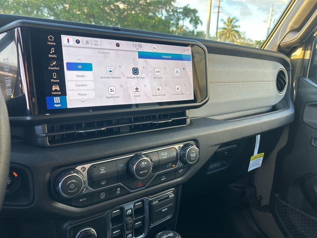 new 2026 Jeep Wrangler car, priced at $41,095