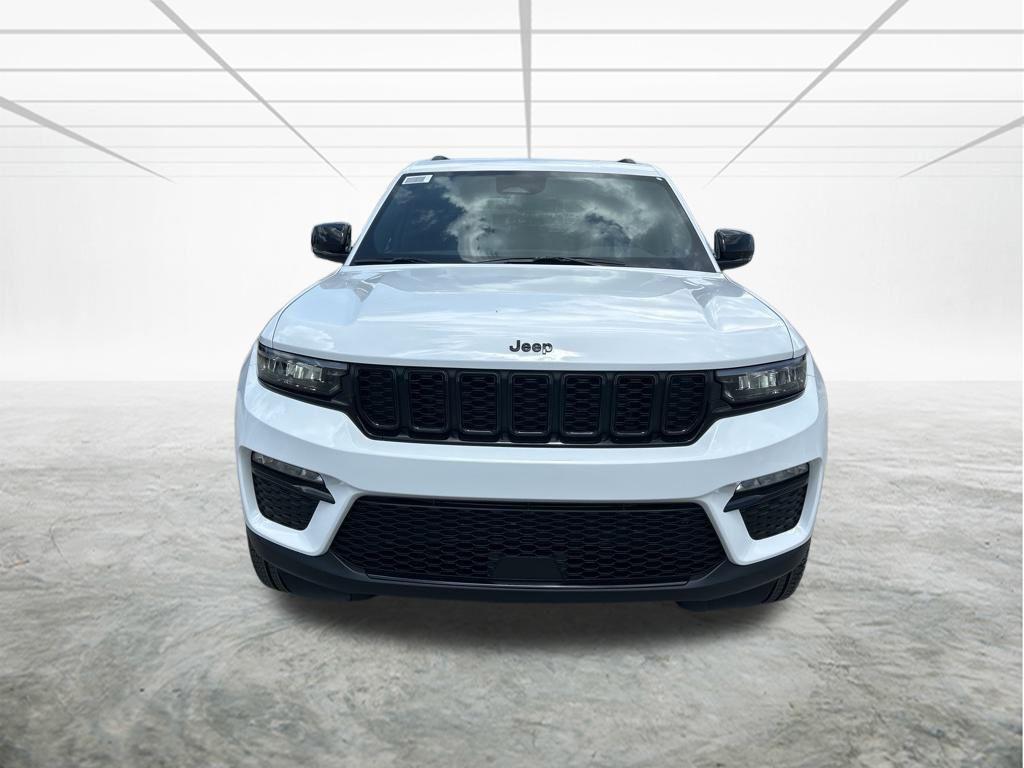 new 2025 Jeep Grand Cherokee car, priced at $39,722