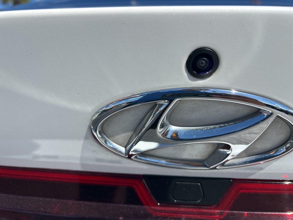 used 2023 Hyundai Elantra car, priced at $15,034