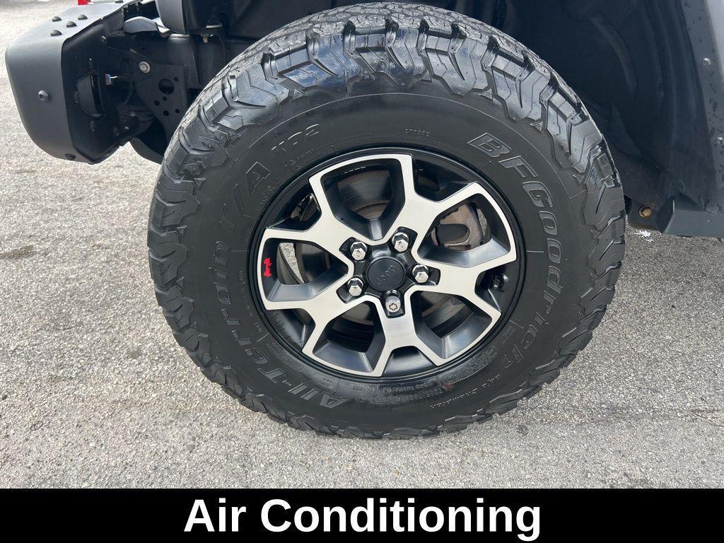 used 2020 Jeep Wrangler Unlimited car, priced at $36,399