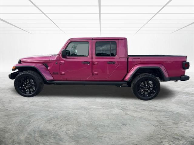 new 2024 Jeep Gladiator car, priced at $37,627