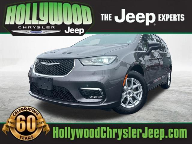 used 2022 Chrysler Pacifica car, priced at $16,500