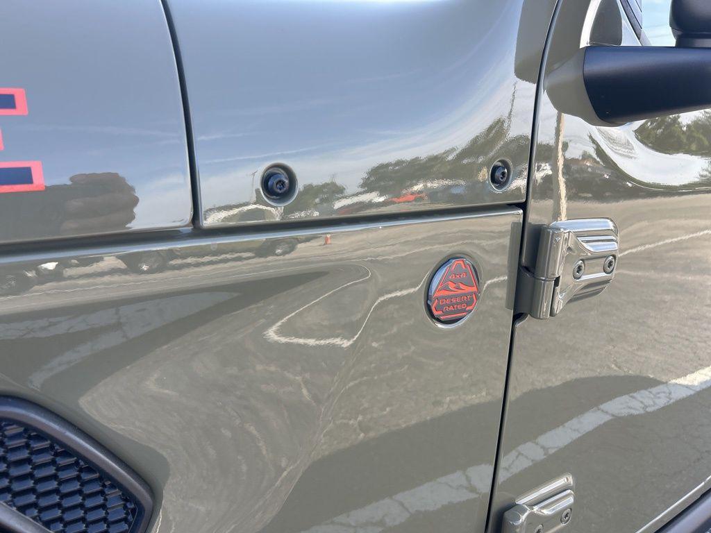 new 2026 Jeep Gladiator car, priced at $58,833