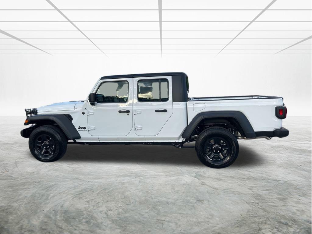 new 2025 Jeep Gladiator car, priced at $35,996