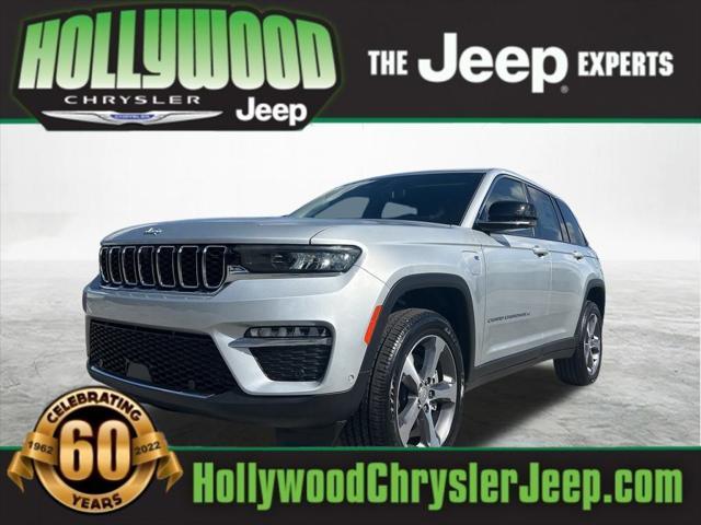 new 2024 Jeep Grand Cherokee car, priced at $49,680