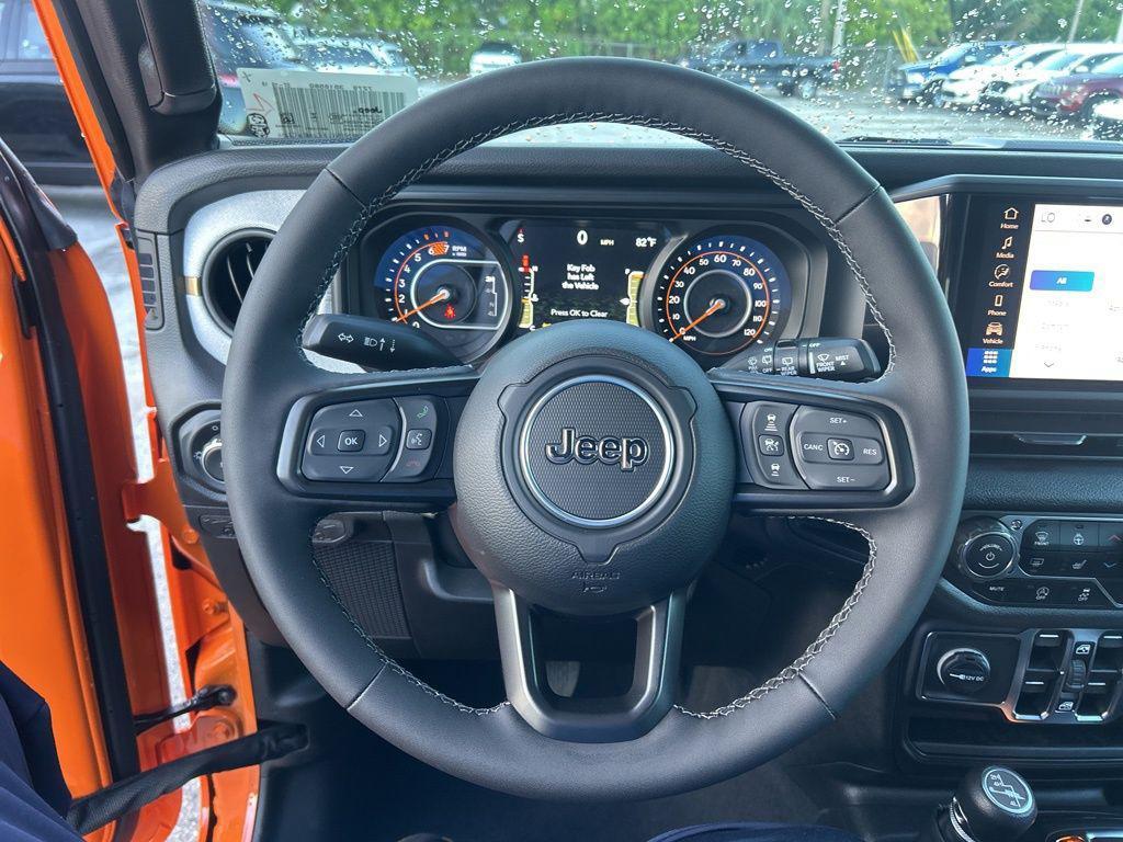 new 2025 Jeep Wrangler car, priced at $43,477