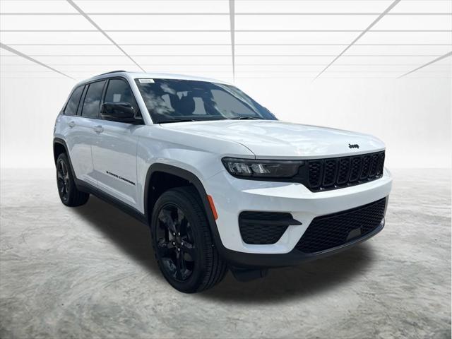 new 2025 Jeep Grand Cherokee car, priced at $41,814