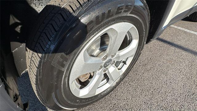 used 2020 Jeep Compass car, priced at $15,817