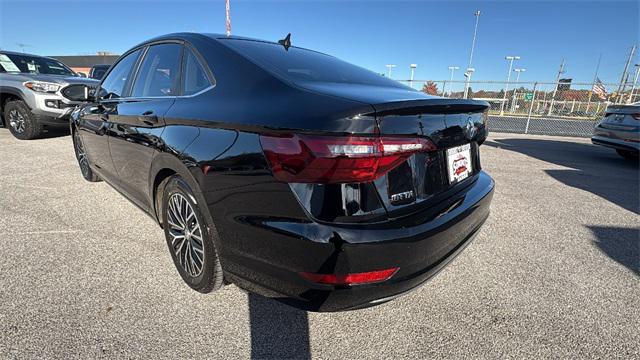 used 2021 Volkswagen Jetta car, priced at $17,888