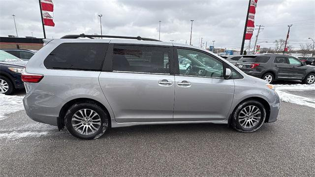 used 2018 Toyota Sienna car, priced at $21,763