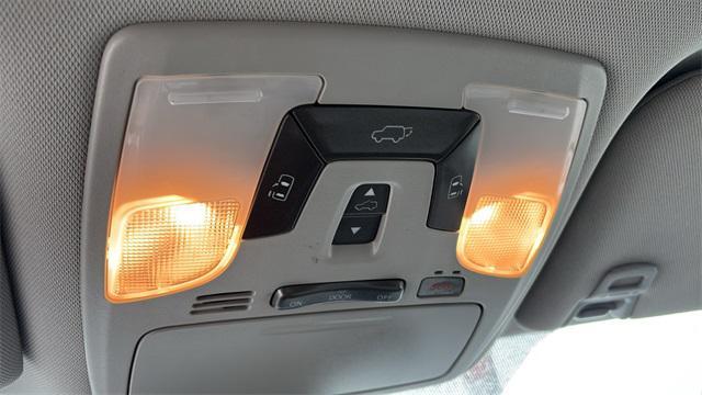 used 2018 Toyota Sienna car, priced at $21,763