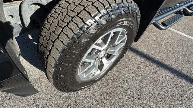 used 2021 GMC Canyon car, priced at $27,490