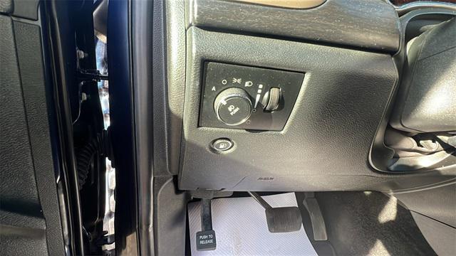 used 2014 Jeep Grand Cherokee car, priced at $7,495