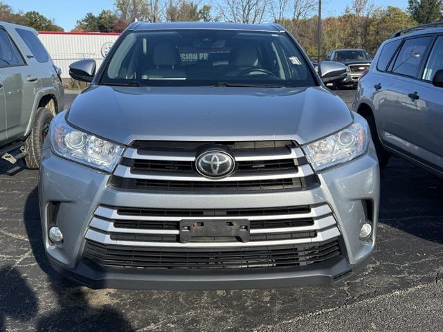 used 2017 Toyota Highlander car, priced at $19,632