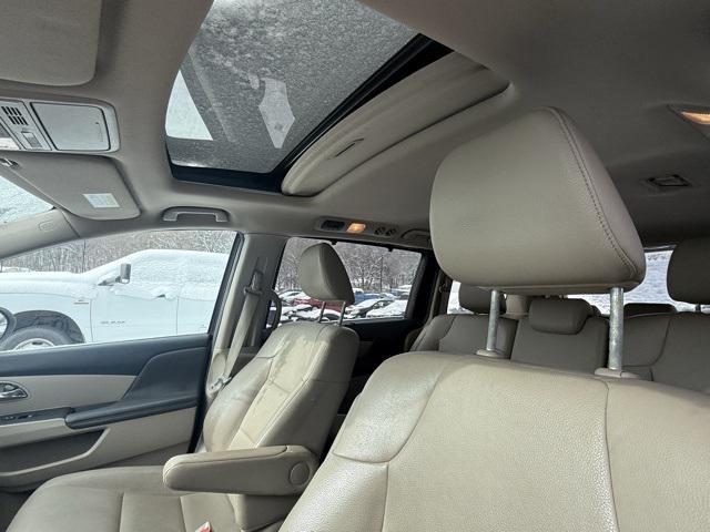 used 2014 Honda Odyssey car, priced at $9,995