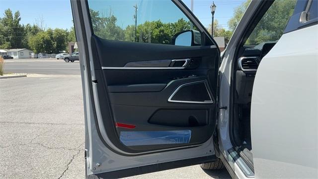 new 2025 Kia Telluride car, priced at $51,814