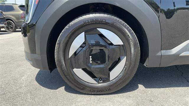 used 2024 Kia EV9 car, priced at $46,287