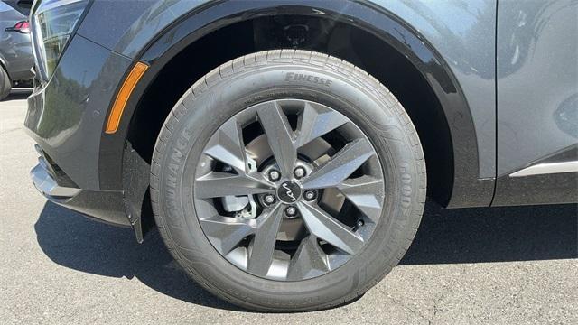 new 2025 Kia Sportage Hybrid car, priced at $38,763