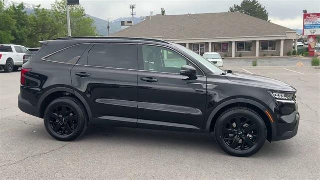 used 2021 Kia Sorento car, priced at $25,410