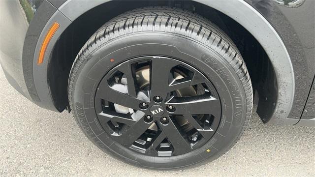 used 2021 Kia Sorento car, priced at $25,410