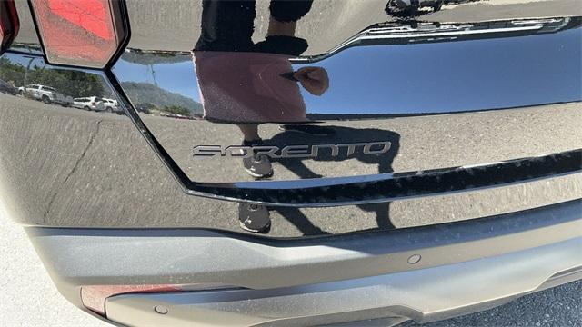 new 2025 Kia Sorento car, priced at $47,095