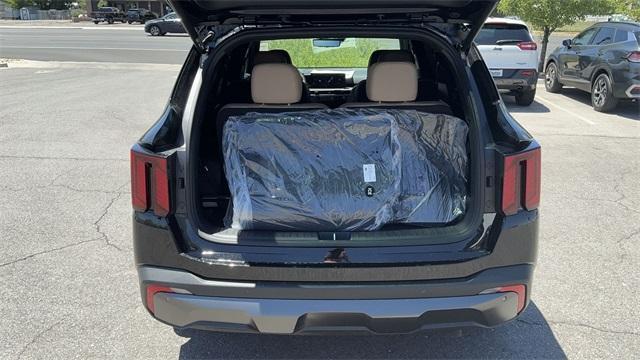 new 2025 Kia Sorento car, priced at $47,095
