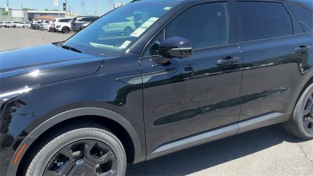 new 2025 Kia Sorento car, priced at $47,095