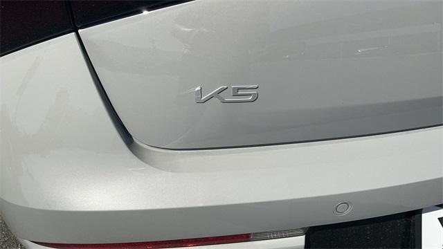 new 2025 Kia K5 car, priced at $33,042