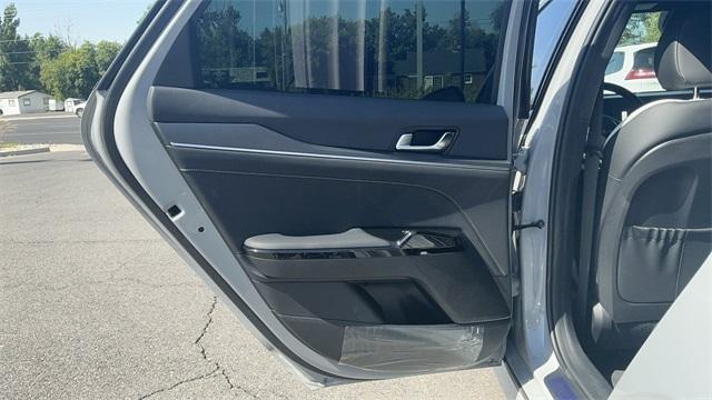 new 2025 Kia K5 car, priced at $33,042