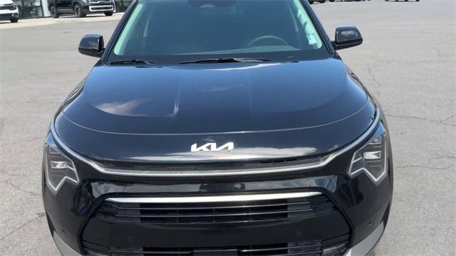 new 2025 Kia Niro Plug-In Hybrid car, priced at $42,774