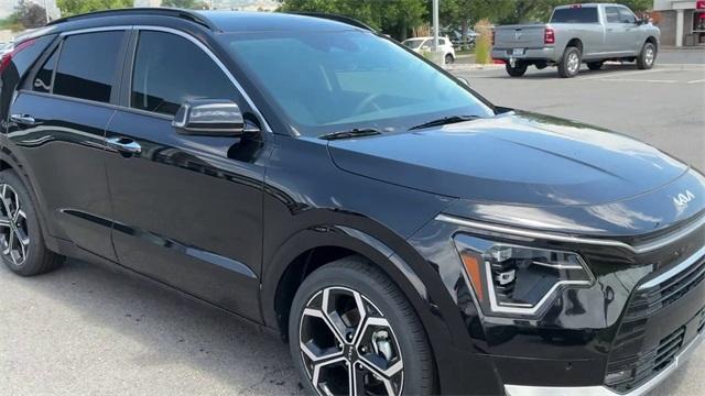 new 2025 Kia Niro Plug-In Hybrid car, priced at $42,774