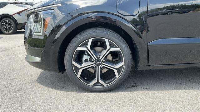 new 2025 Kia Niro Plug-In Hybrid car, priced at $42,774