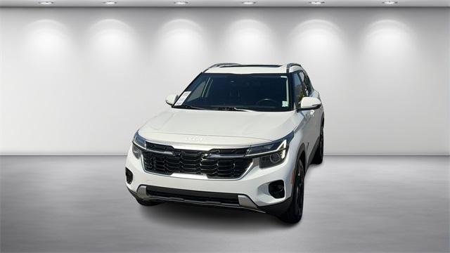 used 2024 Kia Seltos car, priced at $25,450