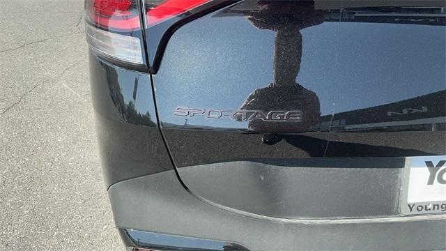 new 2025 Kia Sportage Plug-In Hybrid car, priced at $39,613