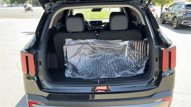 new 2025 Kia Sorento car, priced at $42,584