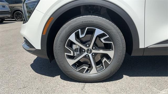 new 2025 Kia Sportage Hybrid car, priced at $33,838