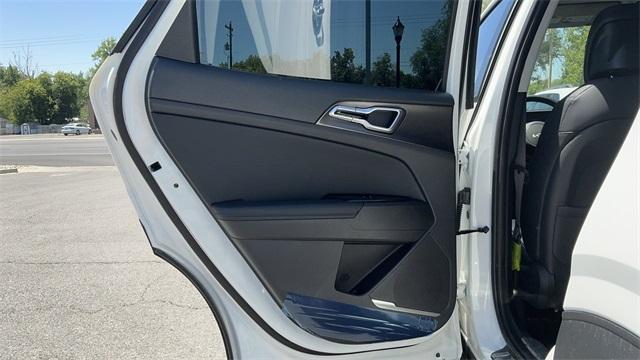 new 2025 Kia Sportage Hybrid car, priced at $33,838