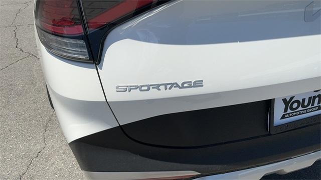 new 2025 Kia Sportage Hybrid car, priced at $33,838