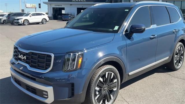 new 2025 Kia Telluride car, priced at $49,806